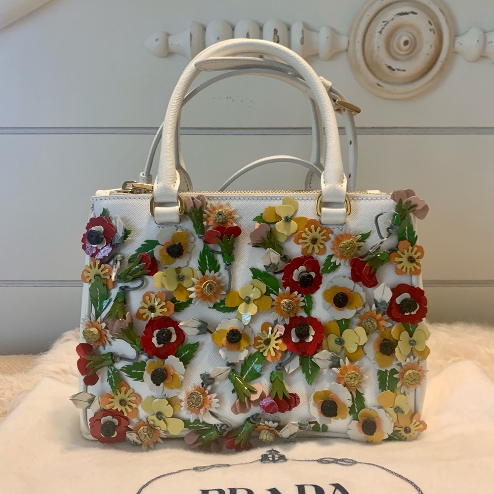 PRADA Saffiano Small Galleria Garden Bag